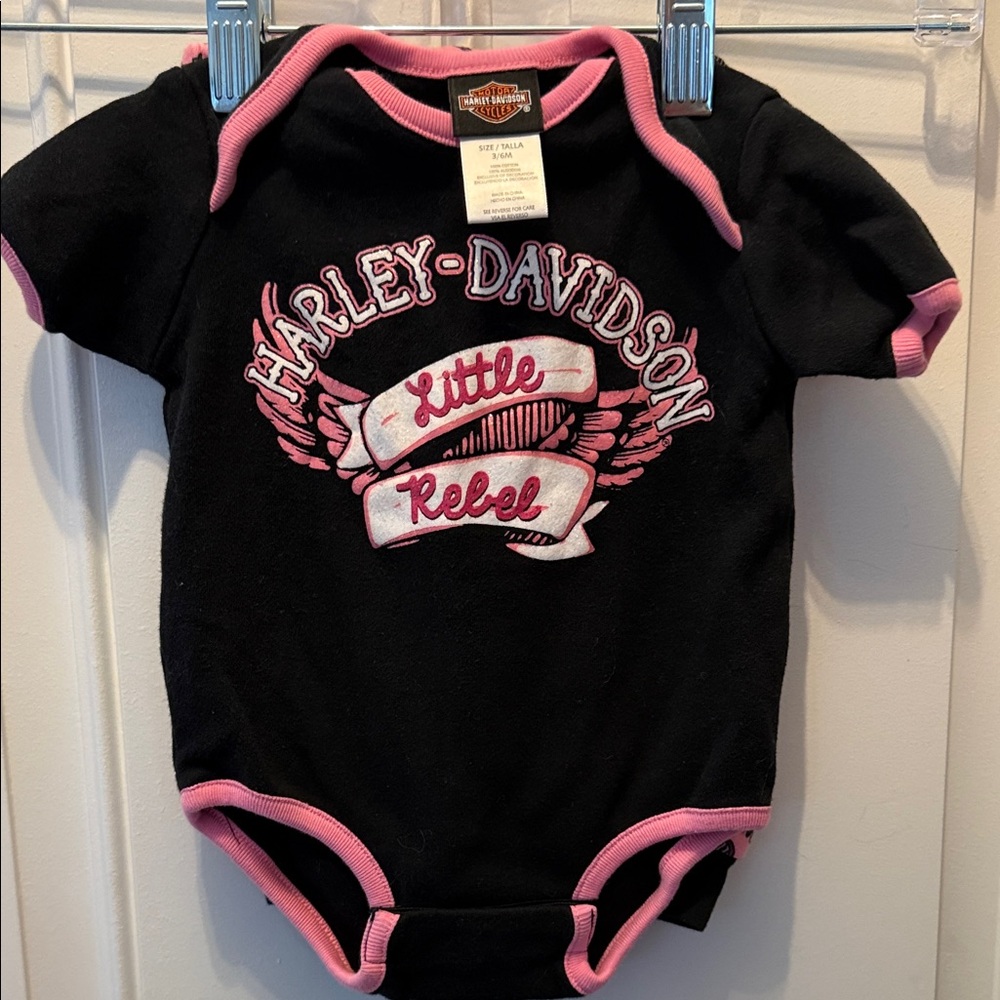 Harley-Davidson Black and Pink 'Little Rebel' Baby Bodysuit n Pants set